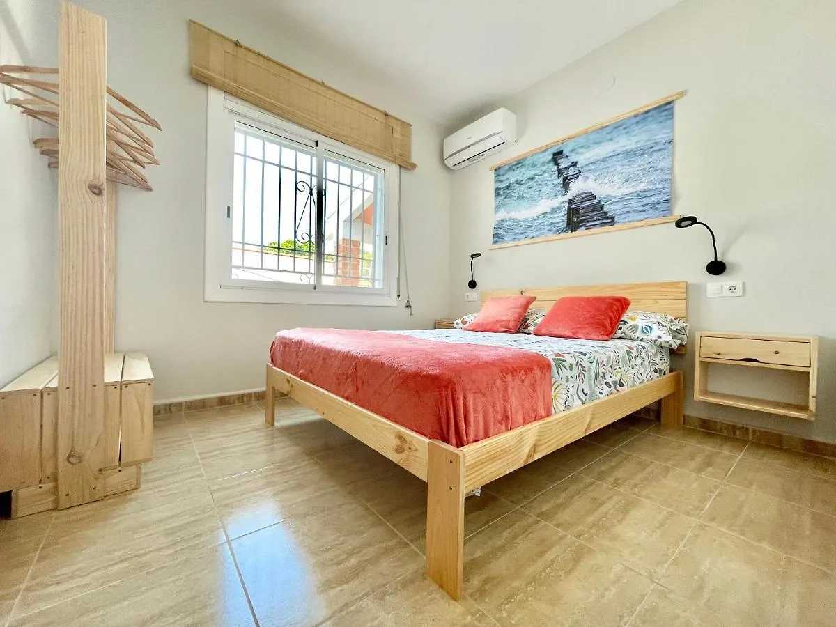 Villa Escaleta Costa Dorada Piscina Salina Y Privada,Barbacoa Les Tres Cales