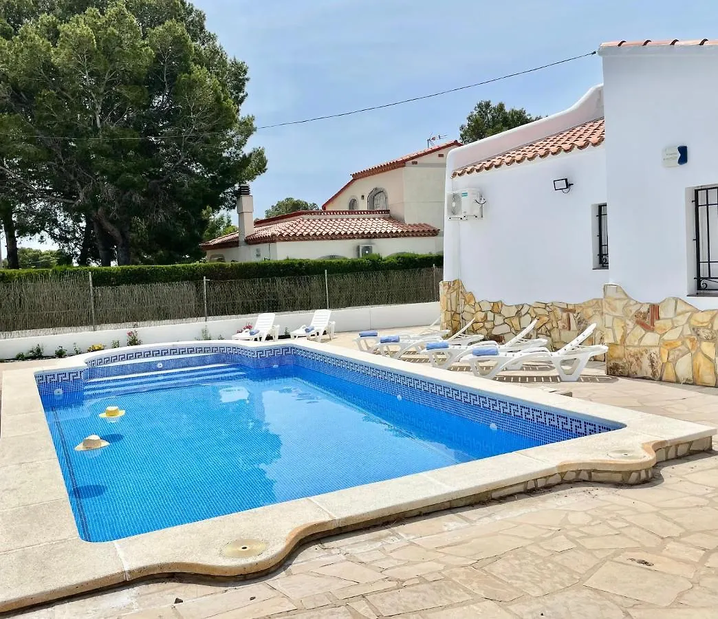 Villa Escaleta Costa Dorada Piscina Salina Y Privada,Barbacoa Les Tres Cales