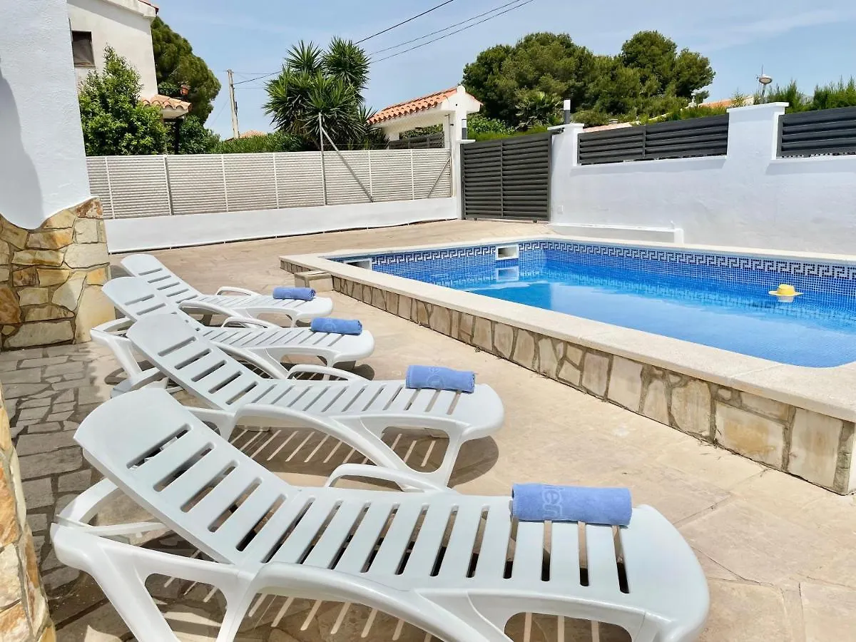 Villa Escaleta Costa Dorada Piscina Salina Y Privada,Barbacoa Les Tres Cales